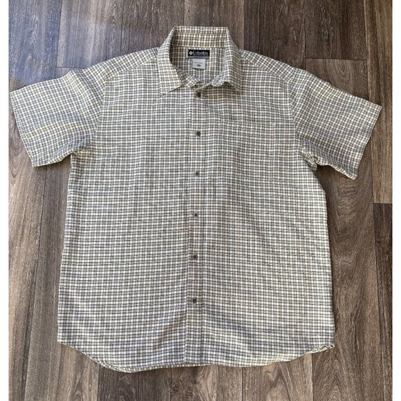 COLUMBIA SPORTWEAR X.C.O. MENS SIZE XL PLAID BUTTON UP SHORT SLEEVE SHIRT BEIGE - Picture 1 of 9
